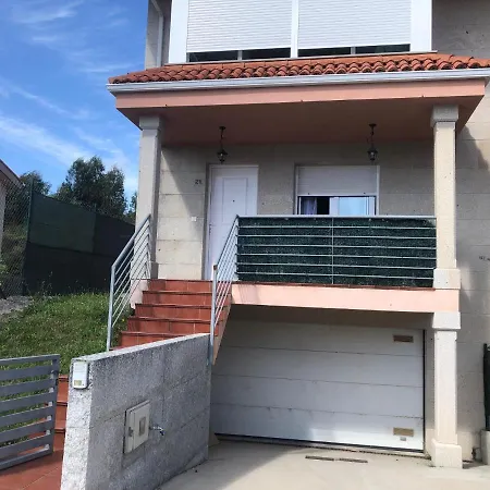 Chalet Con Jardin En Urbanizacion Con Piscina Cerca De * Sanxenxo